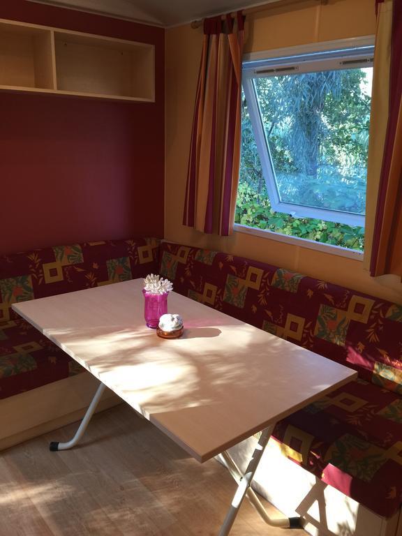Camping les Orangers San-Martino-di-Lota Bagian luar foto