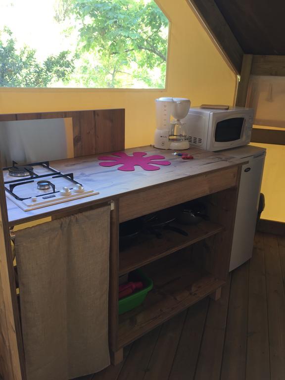 Camping les Orangers San-Martino-di-Lota Bagian luar foto